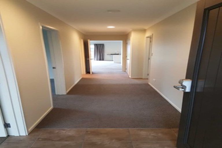 Photo of property in 17 Burford Way, Rolleston, 7615