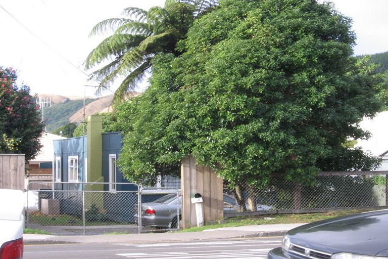 Photo of property in 20 Kapiti Road, Paraparaumu, 5032