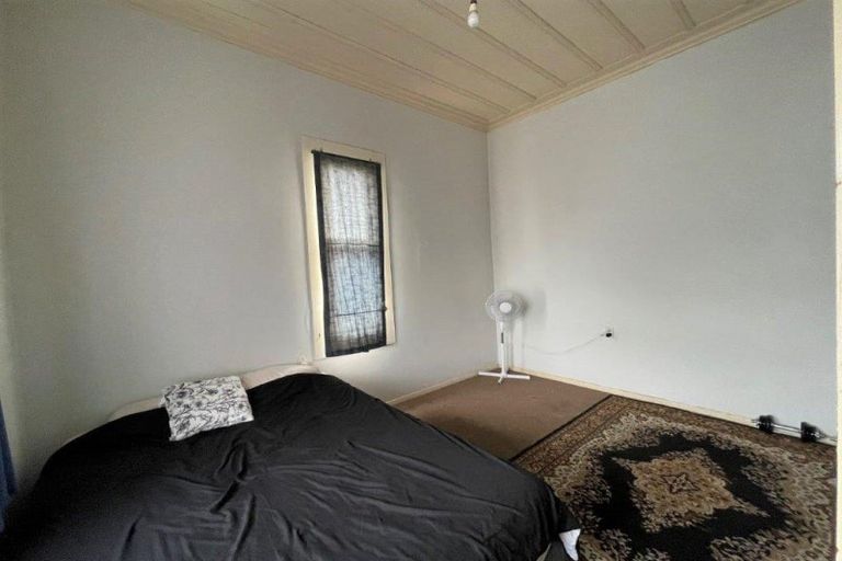 Photo of property in 2 Hamlet Street, Dannevirke, 4930