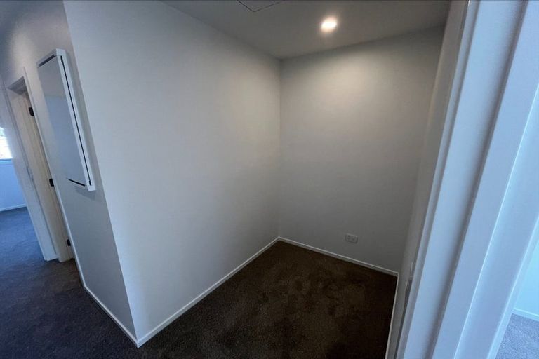 Photo of property in 93 Ngae Place, Mangere East, Auckland, 2024