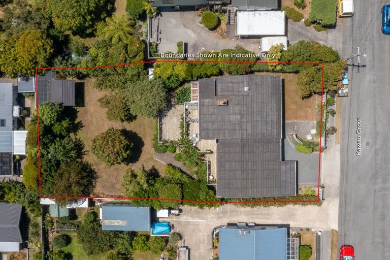 Photo of property in 7 Kawau Grove, Waikanae Beach, Waikanae, 5036