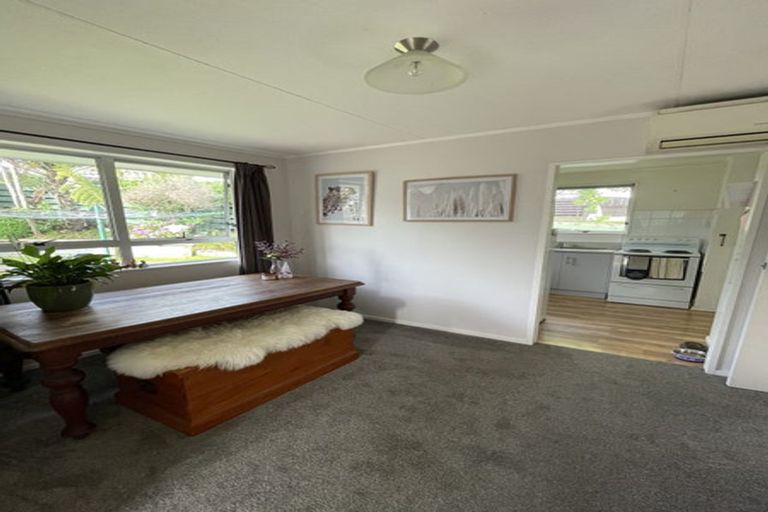 Photo of property in 1 Grant Place, Awapuni, Palmerston North, 4412
