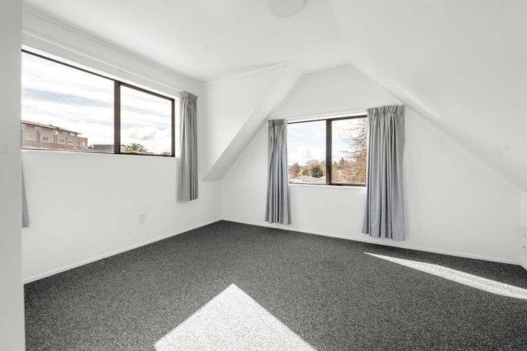 Photo of property in 73a Pembroke Street, Hamilton Lake, Hamilton, 3204