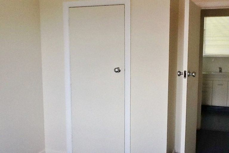 Photo of property in 13 Toi Street, Tawhero, Whanganui, 4501