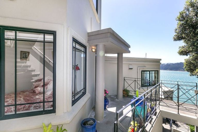 Photo of property in 79u3 Grafton Road, Roseneath, Wellington, 6011