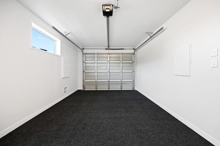 Photo of property in 21 Halo Green, Peacocke, 3206