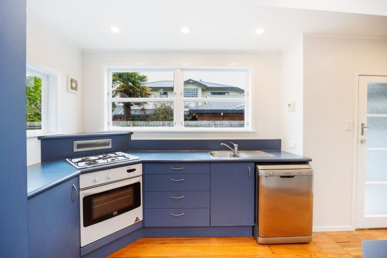 Photo of property in 39 Batt Street, West End, Palmerston North, 4410