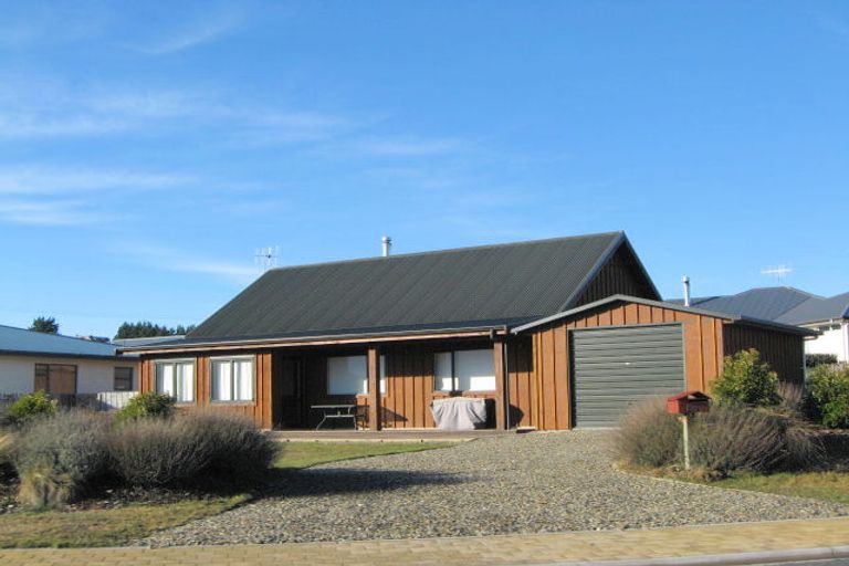 Photo of property in 123 Kings Drive, Wanaka, 9305
