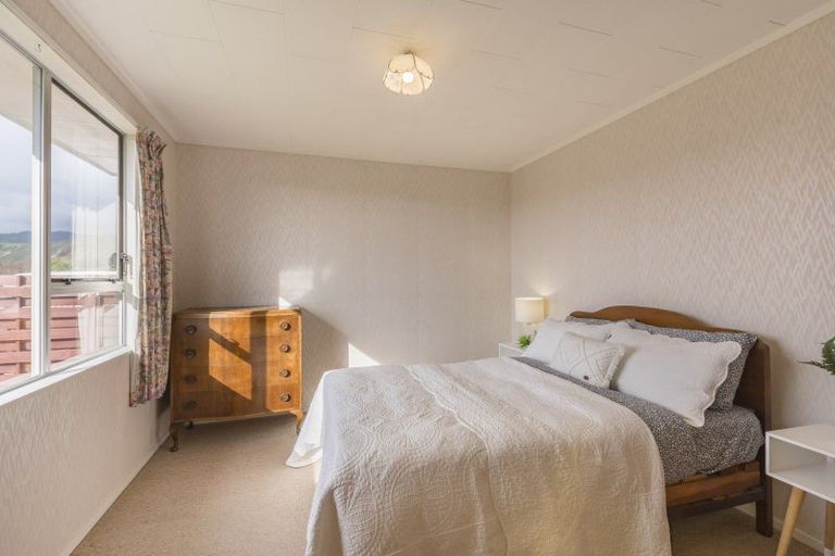 Photo of property in 49 Arawhata Road, Paraparaumu, 5032