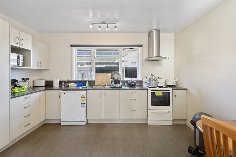 Photo of property in 265 Cranford Street, St Albans, Christchurch, 8052