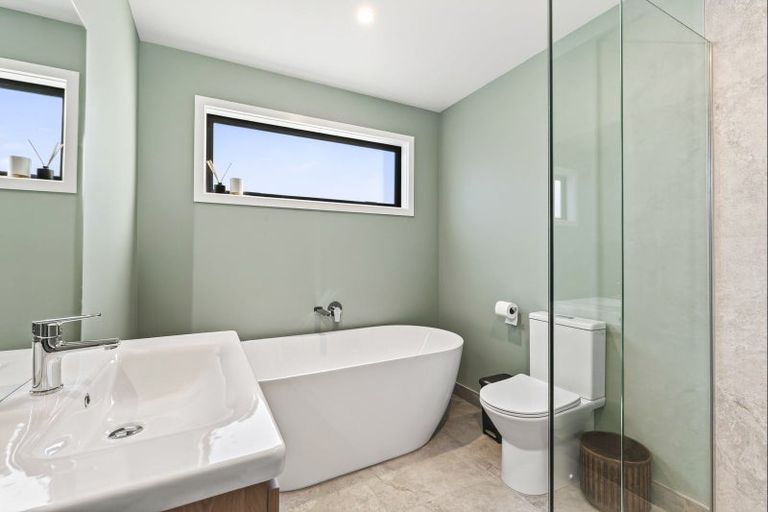 Photo of property in 9 Caton Street, Lake Hawea, 9382