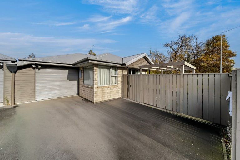 Photo of property in 186 Lincoln Road, Addington, Christchurch, 8024