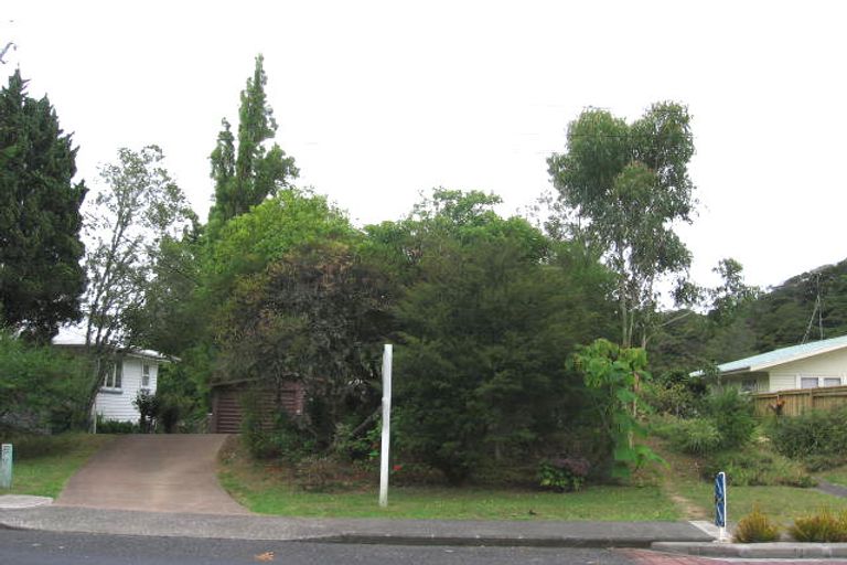Photo of property in 33 Lauderdale Road, Birkdale, Auckland, 0626