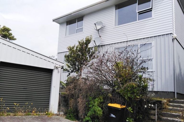 Photo of property in 82 Collier Avenue, Karori, Wellington, 6012