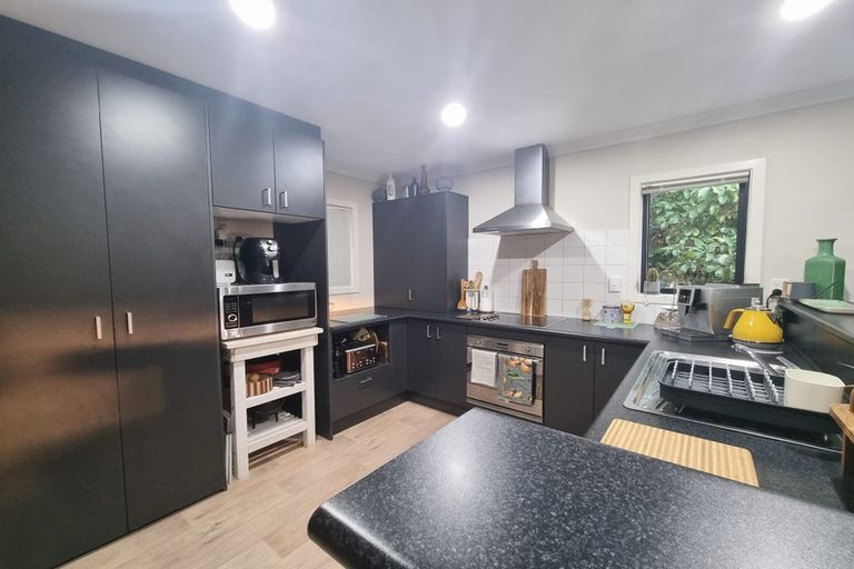 Photo of property in 28d Ronald Woolf Place, Churton Park, Wellington, 6037