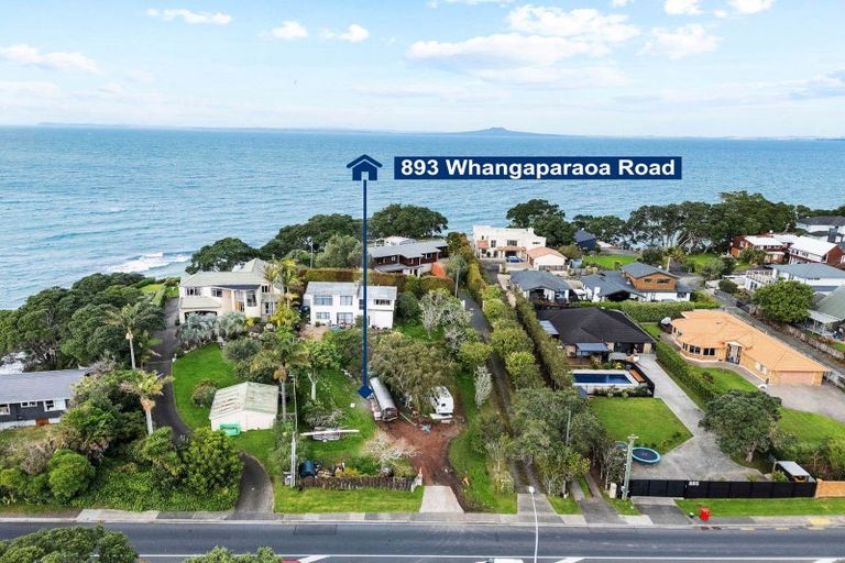 Photo of property in 893 Whangaparaoa Road, Manly, Whangaparaoa, 0930