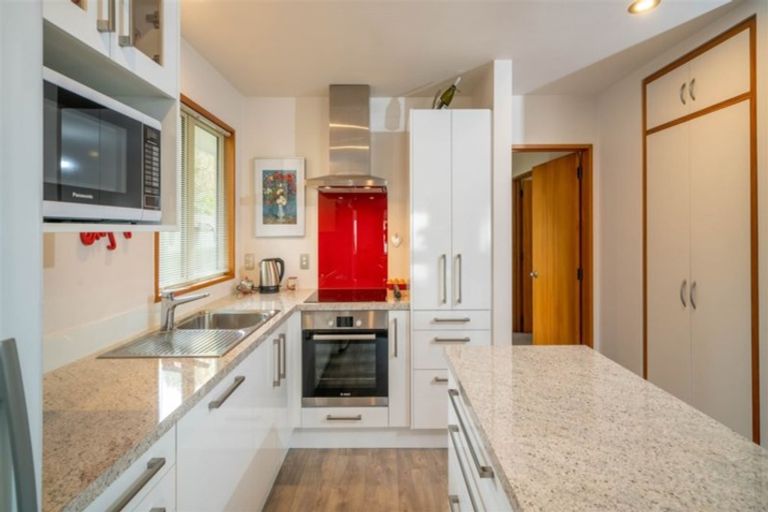 Photo of property in 215 Wairakei Road, Bryndwr, Christchurch, 8053