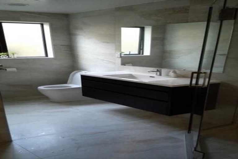 Photo of property in 15a Ervine Place, Bucklands Beach, Auckland, 2014