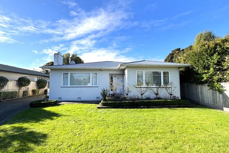 Photo of property in 49 Sheffield Street, Awapuni, Palmerston North, 4412