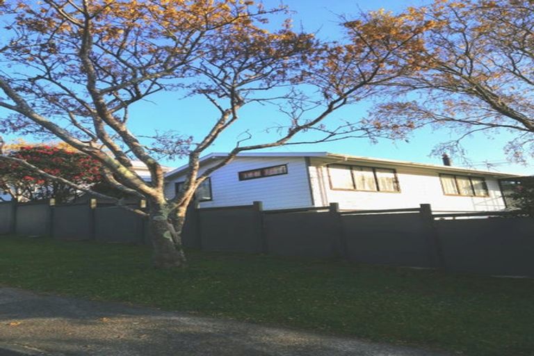 Photo of property in 10 Hazlewood Avenue, Karori, Wellington, 6012