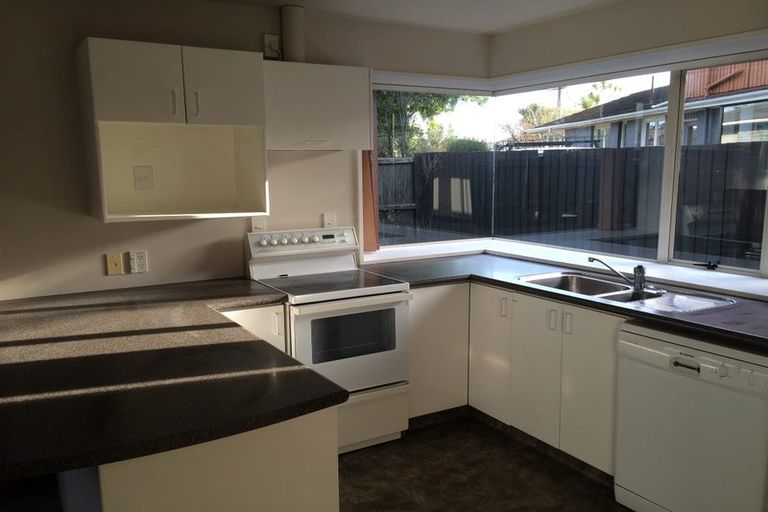 Photo of property in 332 Harewood Road, Bishopdale, Christchurch, 8053