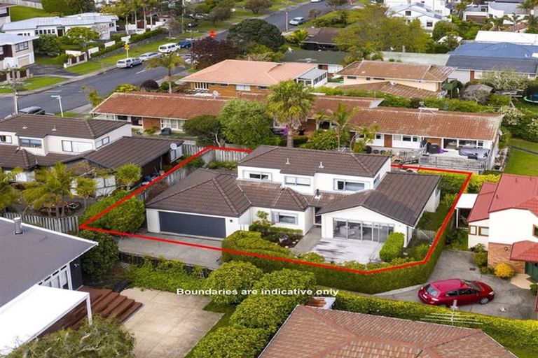 Photo of property in 2/3 Hart Road, Hauraki, Auckland, 0622
