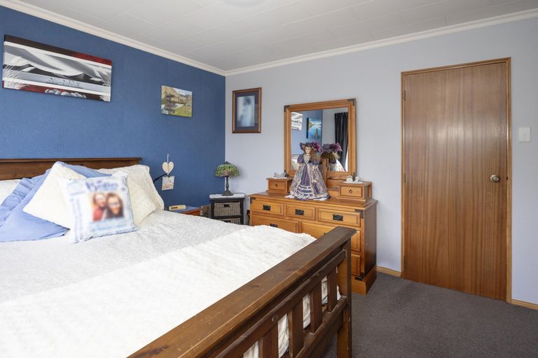 Photo of property in 11 Charles Street, Weston, Oamaru, 9401