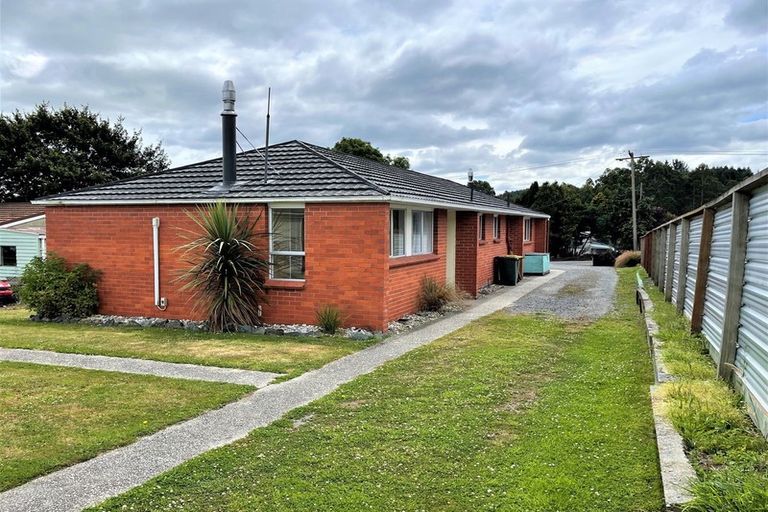 Photo of property in 44 Needles Street, Kaitangata, 9210