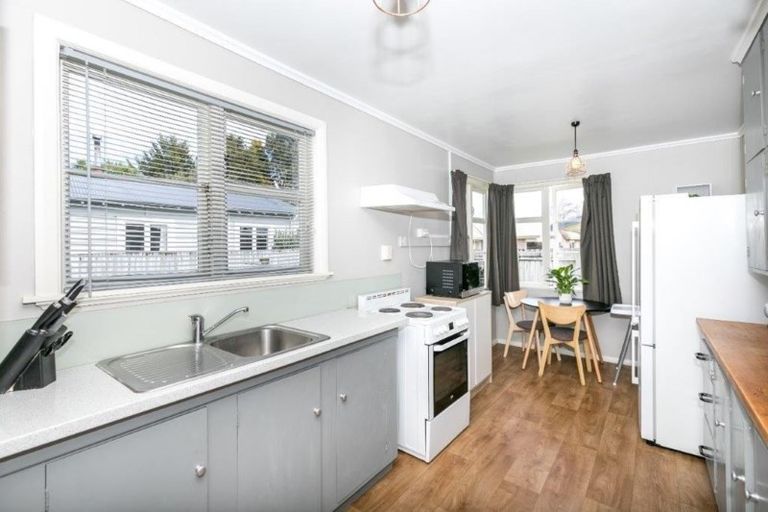 Photo of property in 247 Tawhiao Street, Te Awamutu, 3800