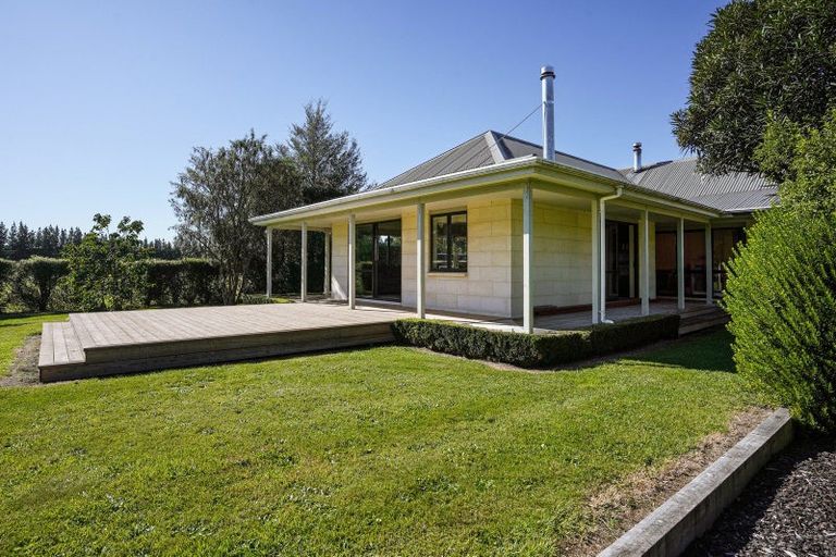 Photo of property in 554 Barkers Road, Loburn, Rangiora, 7472