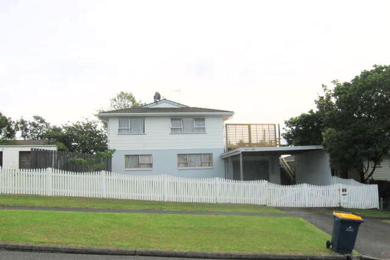 Photo of property in 7 Roick Parade, Glen Eden, Auckland, 0602