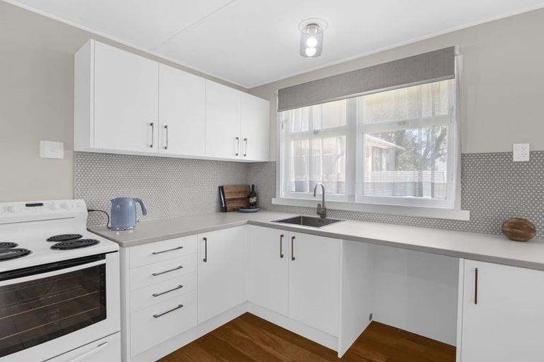 Photo of property in 86 Rua Avenue, Waitarere Beach, Levin, 5510