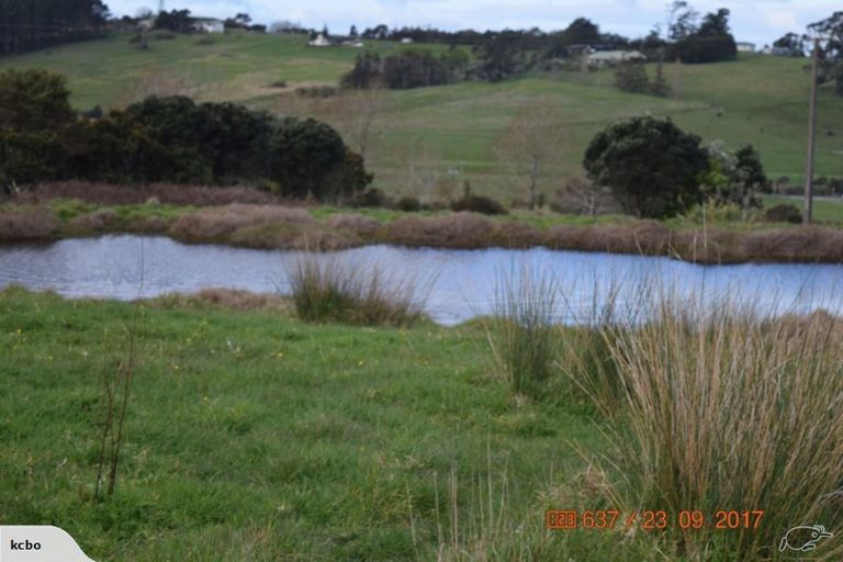 Photo of property in 166 Top Road, Dairy Flat, 0792