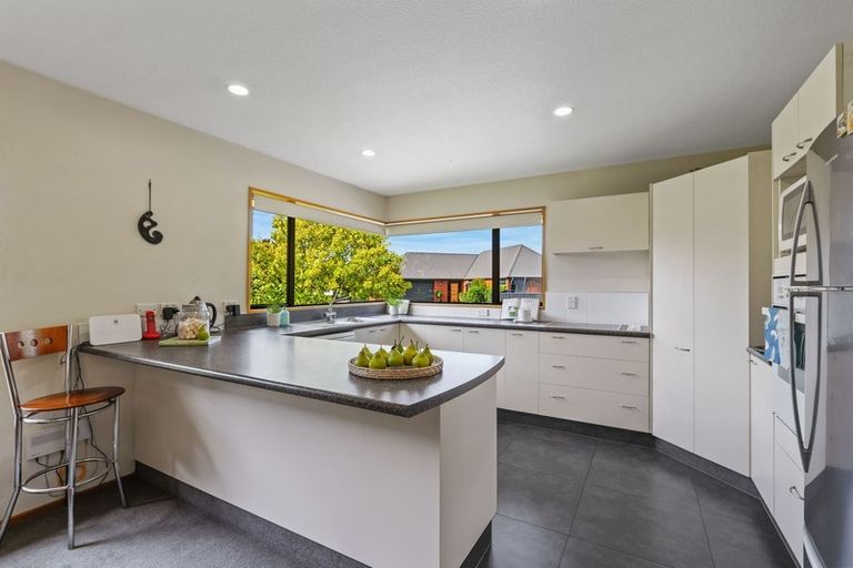 Photo of property in 12 Riverton Terrace, Halswell, Christchurch, 8025