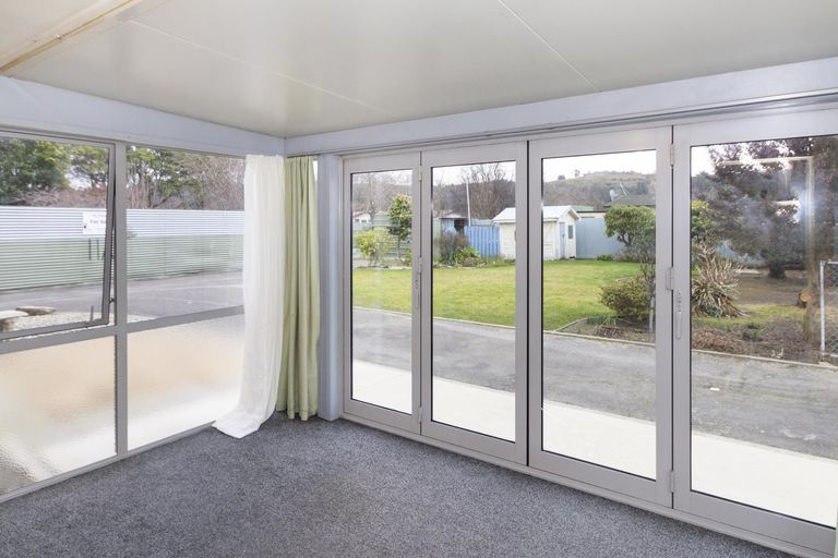 Photo of property in 11a Stirling Street, Oamaru North, Oamaru, 9400