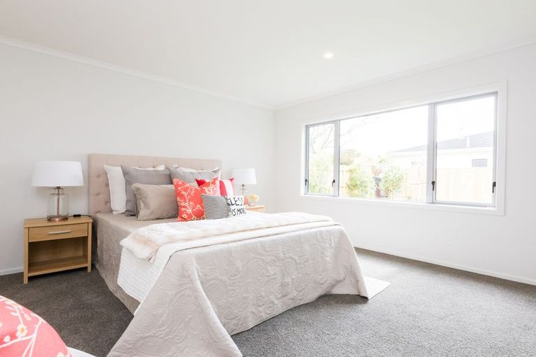 Photo of property in 41 Karina Terrace, Roslyn, Palmerston North, 4414