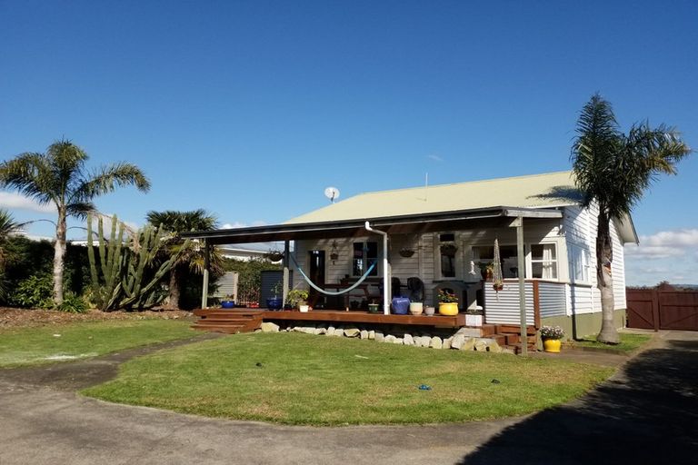 Photo of property in 42 Jellicoe Avenue, Tuakau, 2121