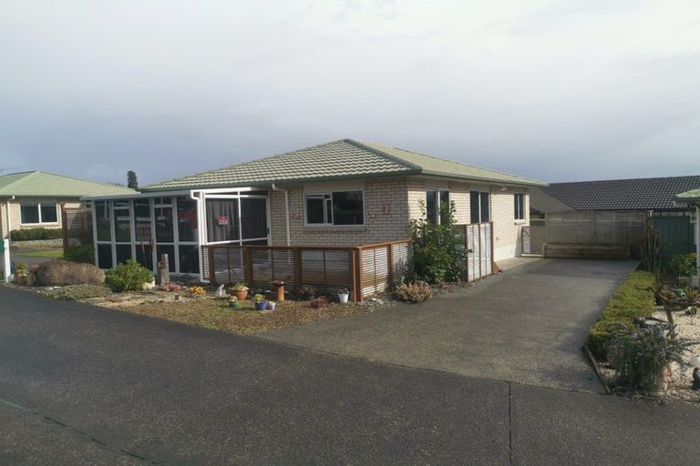 Photo of property in 8unit Village Place, Tuakau, 2121