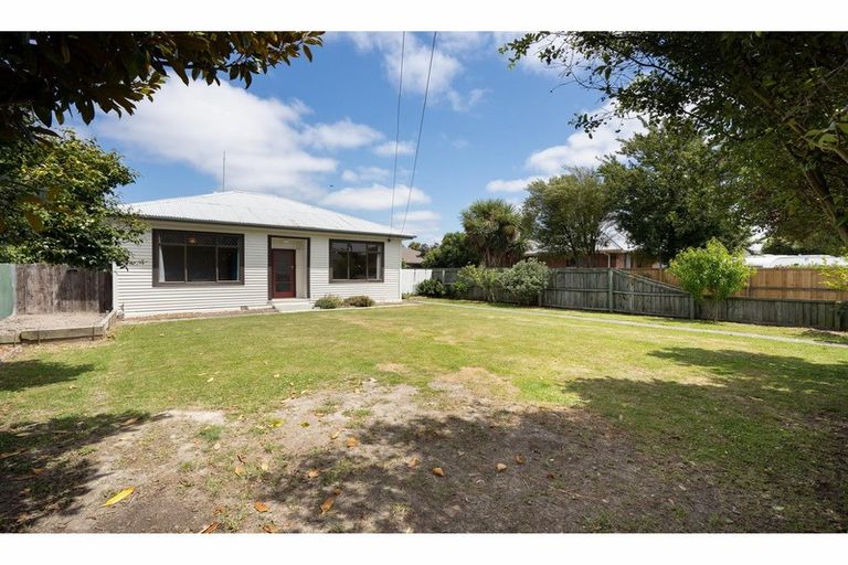 Photo of property in 52 Donegal Street, Belfast, Christchurch, 8051