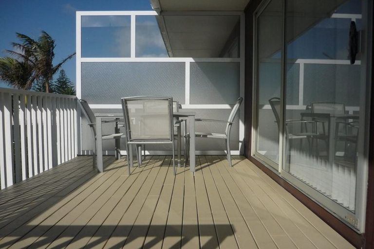 Photo of property in 1/230 Hibiscus Coast Highway, Orewa, 0931