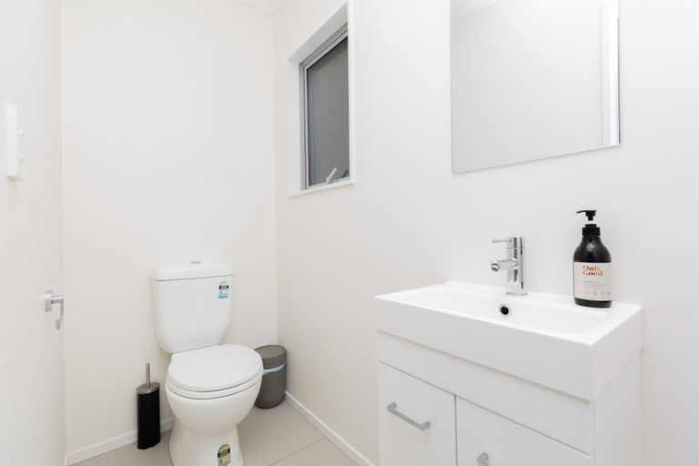 Photo of property in 12 Gatley Grove, Churton Park, Wellington, 6037