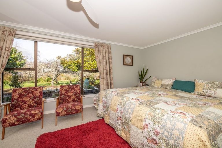 Photo of property in 57 Caledonian Road, Westport, 7892