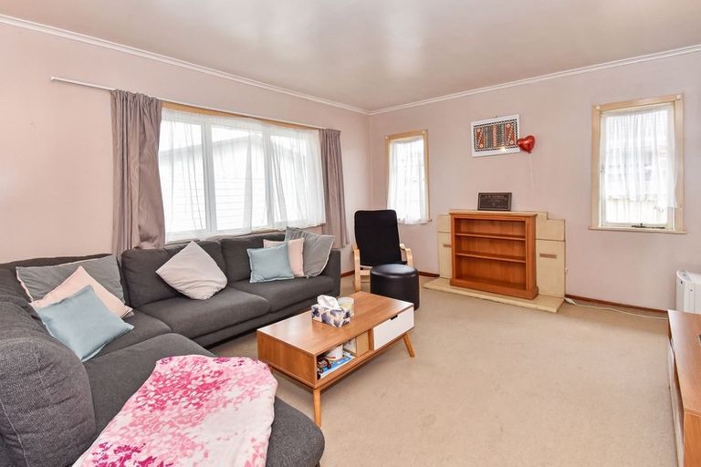 Photo of property in 24 Esperanto Road, Papatoetoe, Auckland, 2025