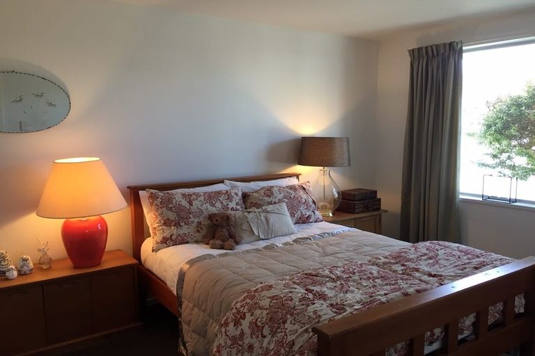 Photo of property in 75a Picton Avenue, Riccarton, Christchurch, 8011