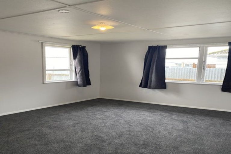 Photo of property in 7 Plowman Crescent, Onekawa, Napier, 4110