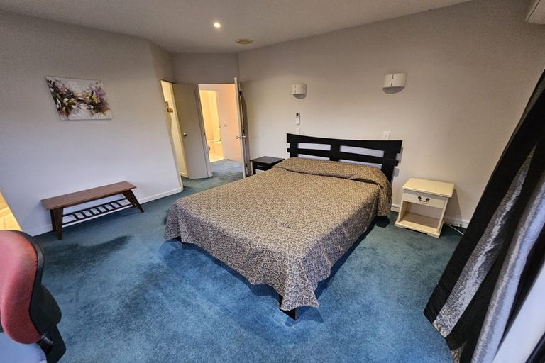 Photo of property in Terrace Tower Apartments, 126p4a The Terrace, Wellington Central, Wellington, 6011