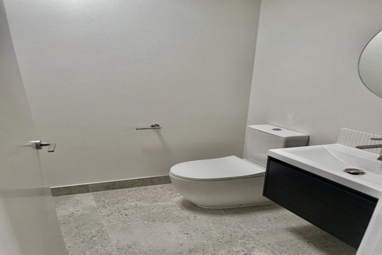 Photo of property in 13 Sierra Pine Road, Hobsonville, 0616