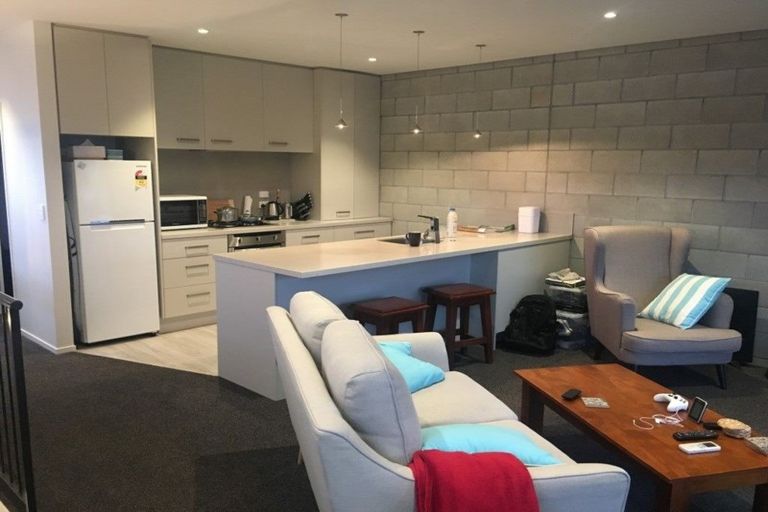 Photo of property in 22 Dickens Street, Addington, Christchurch, 8024