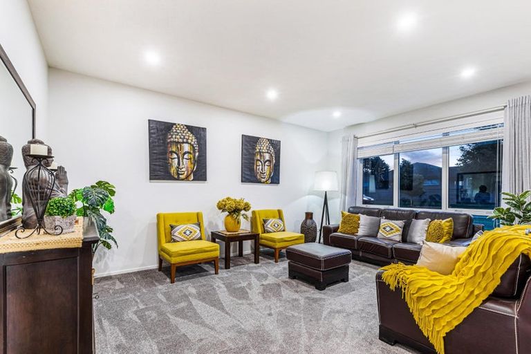 Photo of property in 17 Floyd Road, Riverhead, 0820