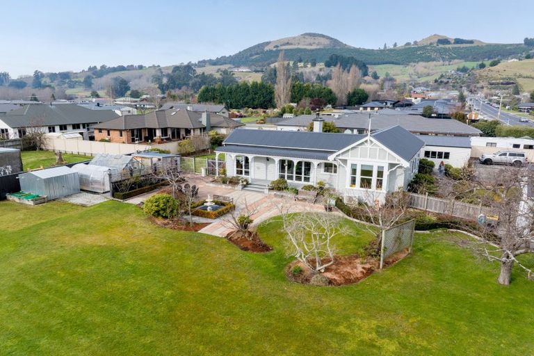 Photo of property in 39 Riccarton Road East, East Taieri, Mosgiel, 9024